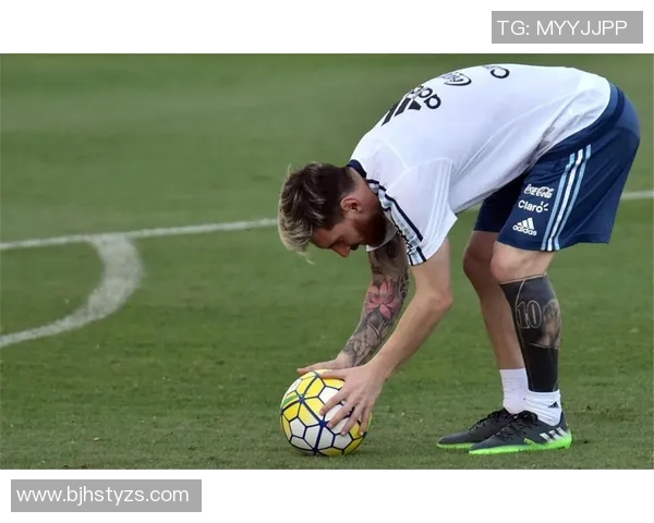 足球明星身上的感人纹身背后故事揭示了他们的情感与坚韧精神